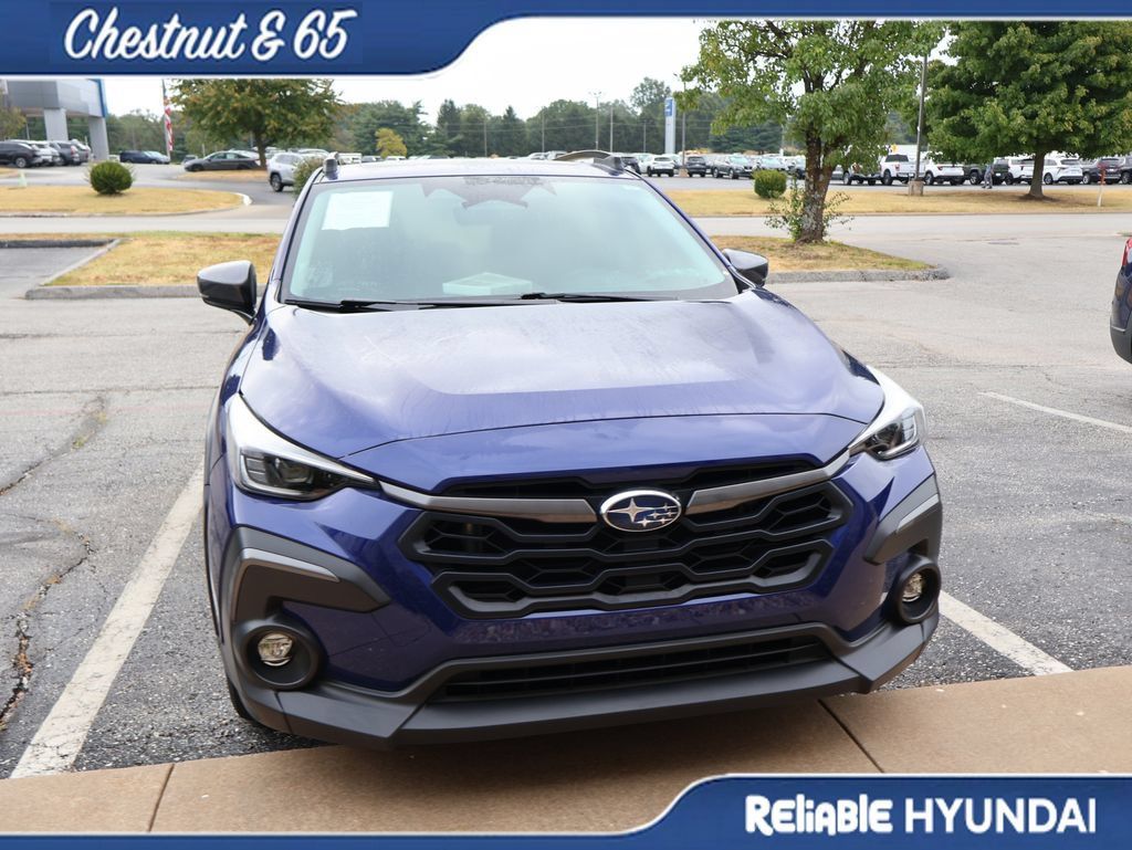 Used 2024 Subaru Crosstrek 2.5i Limited AWD/4WD image 3