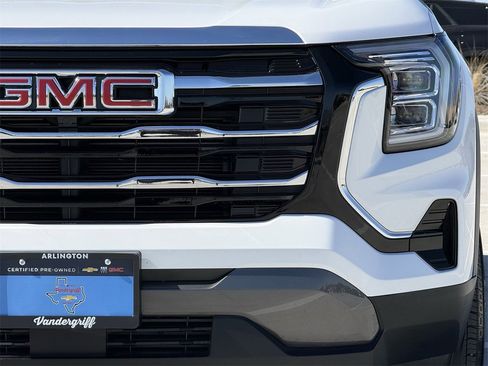 Used 2025 GMC Terrain Elevation image 8