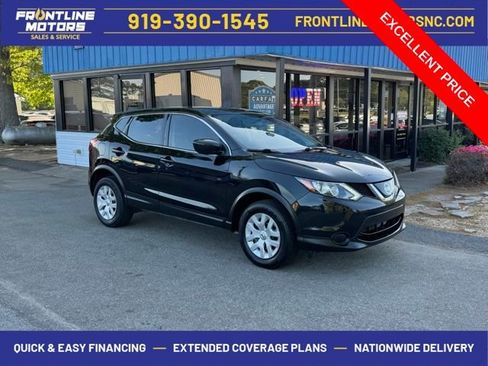 Used 2019 Nissan Rogue Sport S FWD image 1
