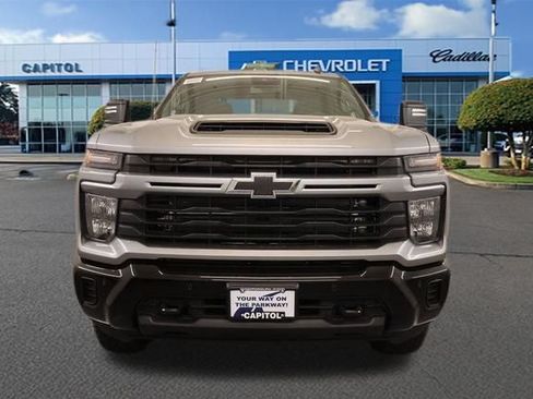 New 2026 Chevrolet Silverado 2500 Custom w/ Custom Value Package AWD/4WD image 7