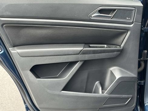 Used 2018 Volkswagen Atlas SEL Premium image 22