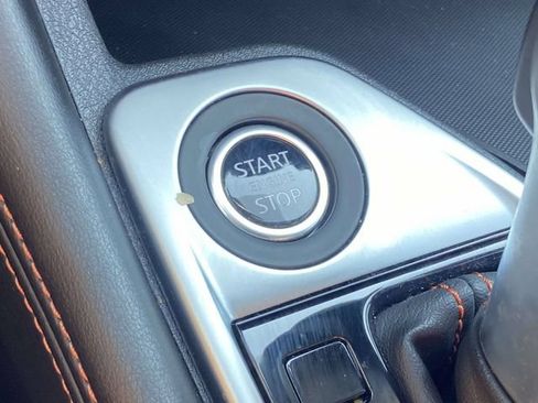 Used 2022 Nissan Sentra SR w/ Electronics Package FWD image 30