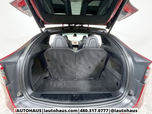 Used 2023 Tesla Model X Plaid image 11