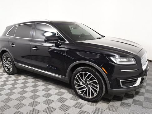 Used 2020 Lincoln Nautilus Reserve w/ Equipment Group 201A AWD/4WD image 8
