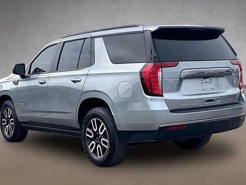 Used 2024 GMC Yukon AT4 w/ AT4 Premium Package AWD/4WD image 9