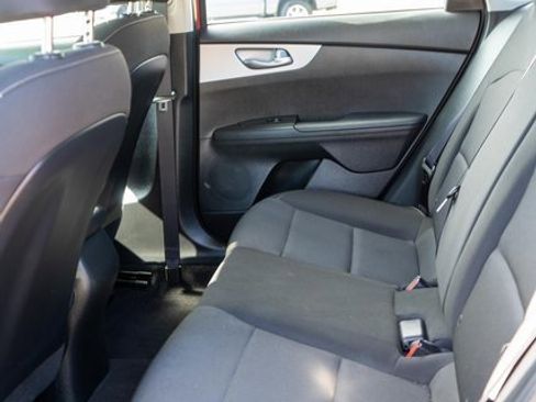 Used 2023 Kia Forte LXS w/ LXS Technology Package image 10