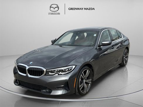 Used 2022 BMW 330i Sedan w/ Premium Package image 3