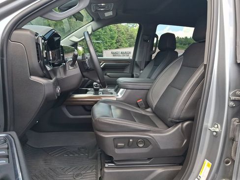 Used 2024 Chevrolet Silverado 1500 LT Trail Boss w/ LT Trail Boss Premium Package AWD/4WD image 13