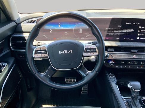 Certified 2023 Kia Telluride SX Prestige AWD/4WD image 6