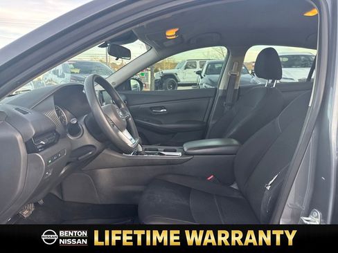 Used 2020 Nissan Sentra S w/ Lighting Package image 10