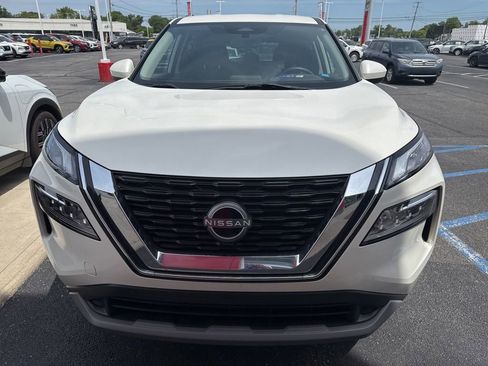 Certified 2023 Nissan Rogue SV AWD/4WD image 3