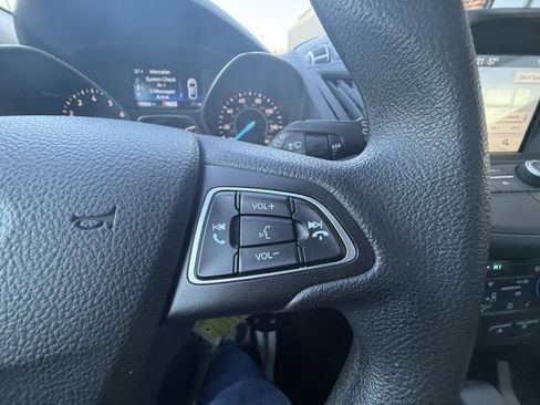 Used 2018 Ford Escape SE w/ Ford Safe & Smart Package image 25