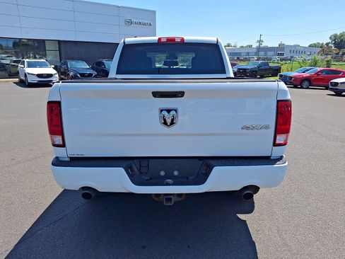 Used 2015 RAM 1500 Express AWD/4WD image 5
