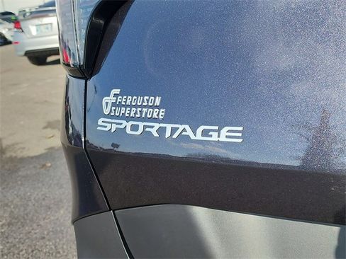 New 2026 Kia Sportage LX image 5