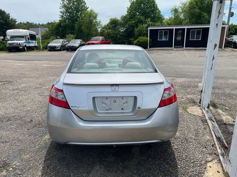 Used 2011 Honda Civic LX image 5