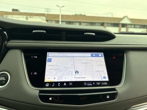 Certified 2023 Cadillac XT5 Premium Luxury AWD/4WD image 46