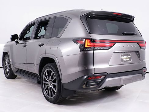 Used 2023 Lexus LX 600 4WD w/ Appearance Package image 18