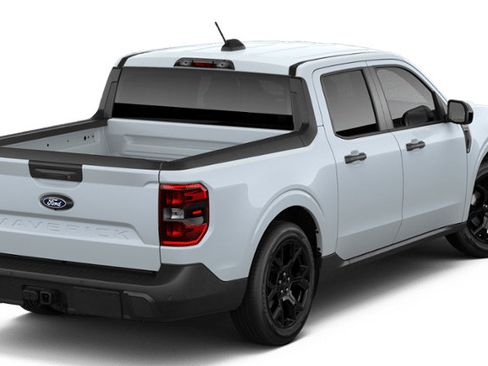 New 2026 Ford Maverick XLT w/ Black Appearance Package AWD/4WD image 24
