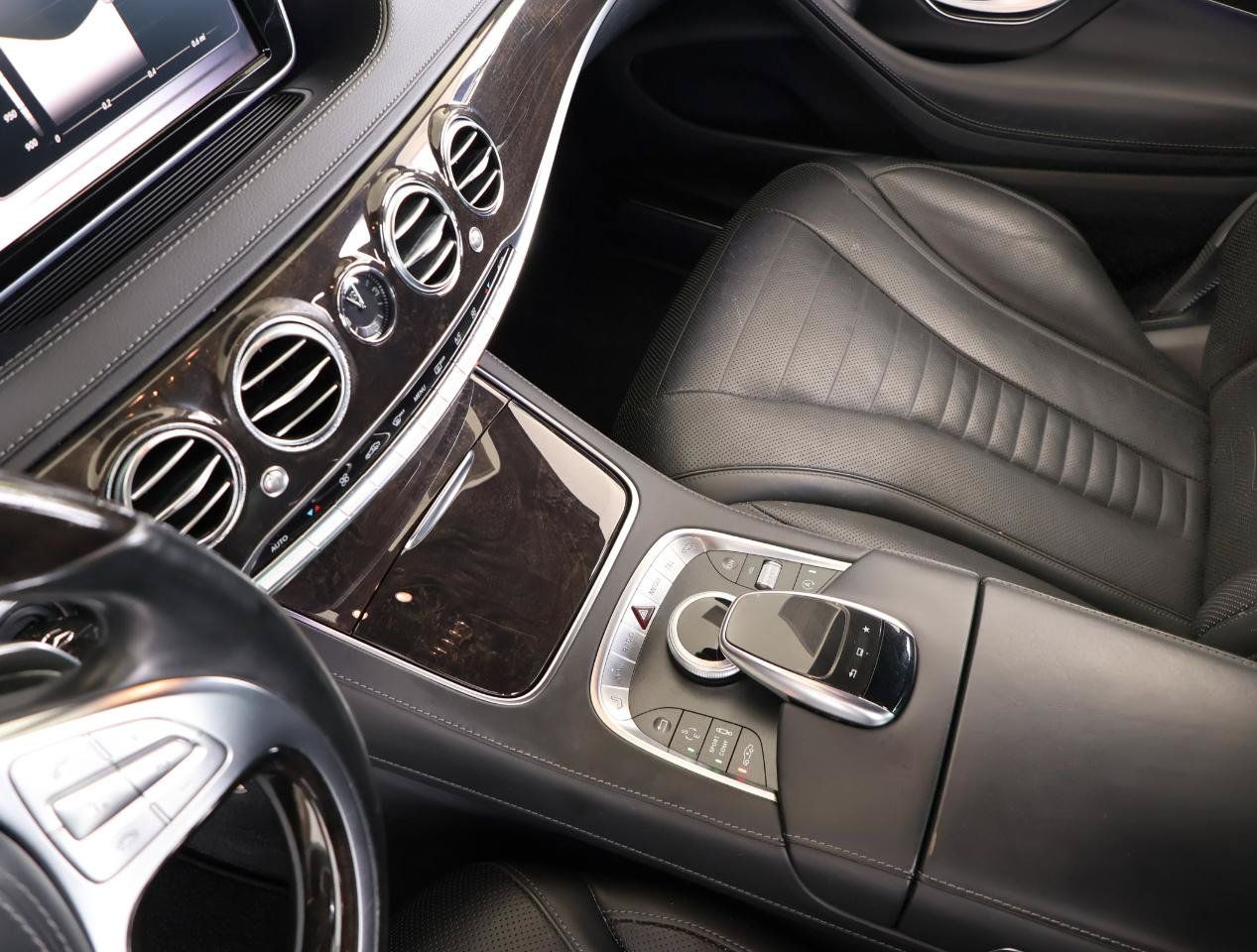 Used 2015 Mercedes-Benz S 550 Sedan image 42