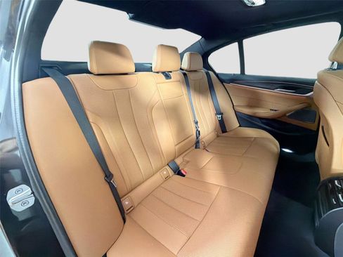 Used 2023 BMW 530i w/ M Sport Package RWD image 27