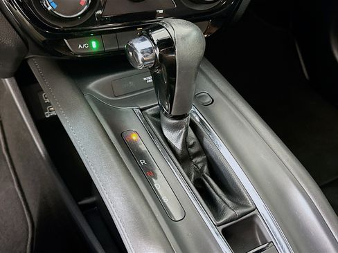 Used 2022 Honda HR-V Sport image 23