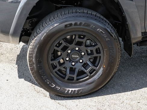 Used 2024 Toyota 4Runner SR5 RWD image 16