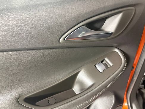 Used 2023 Buick Encore GX Preferred FWD image 35
