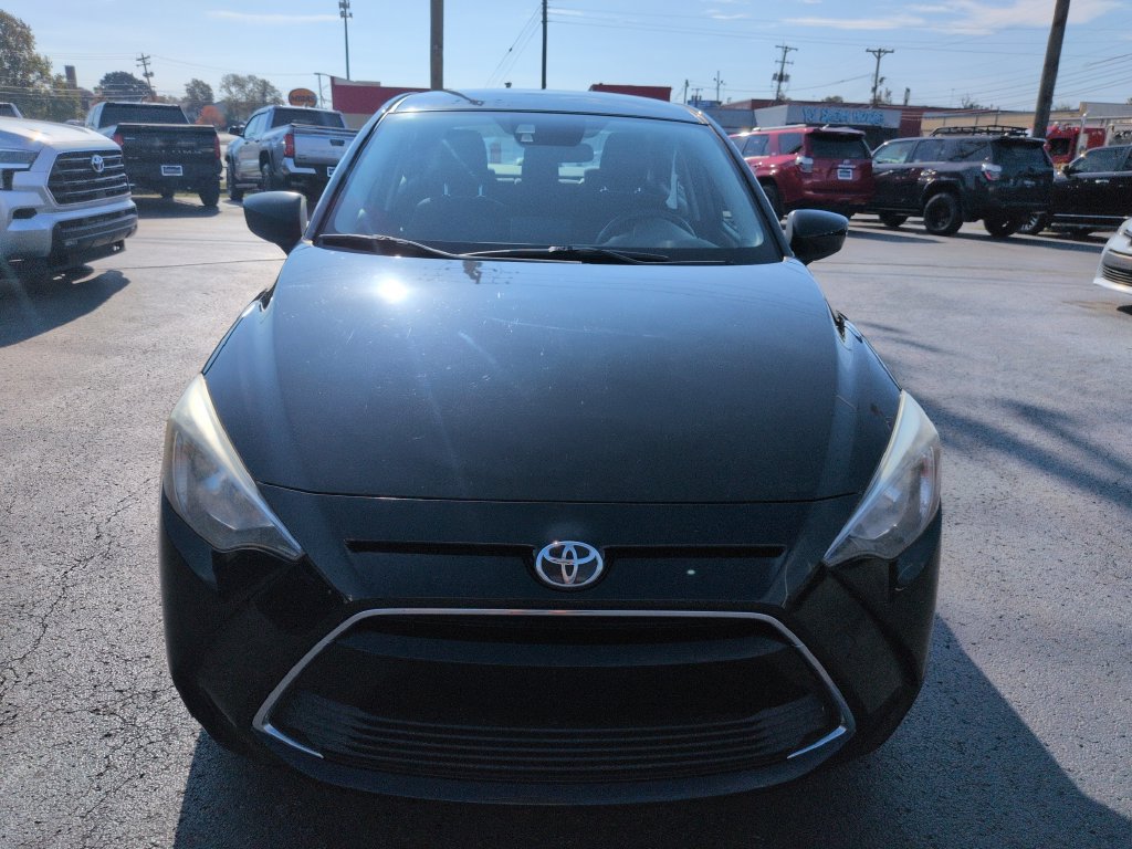 Used 2017 Toyota Yaris iA FWD image 8