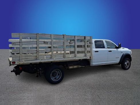 Used 2022 RAM 5500 Tradesman w/ Chrome Appearance Group AWD/4WD image 5