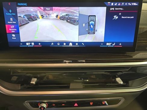 Used 2025 BMW X7 M60i AWD/4WD image 26