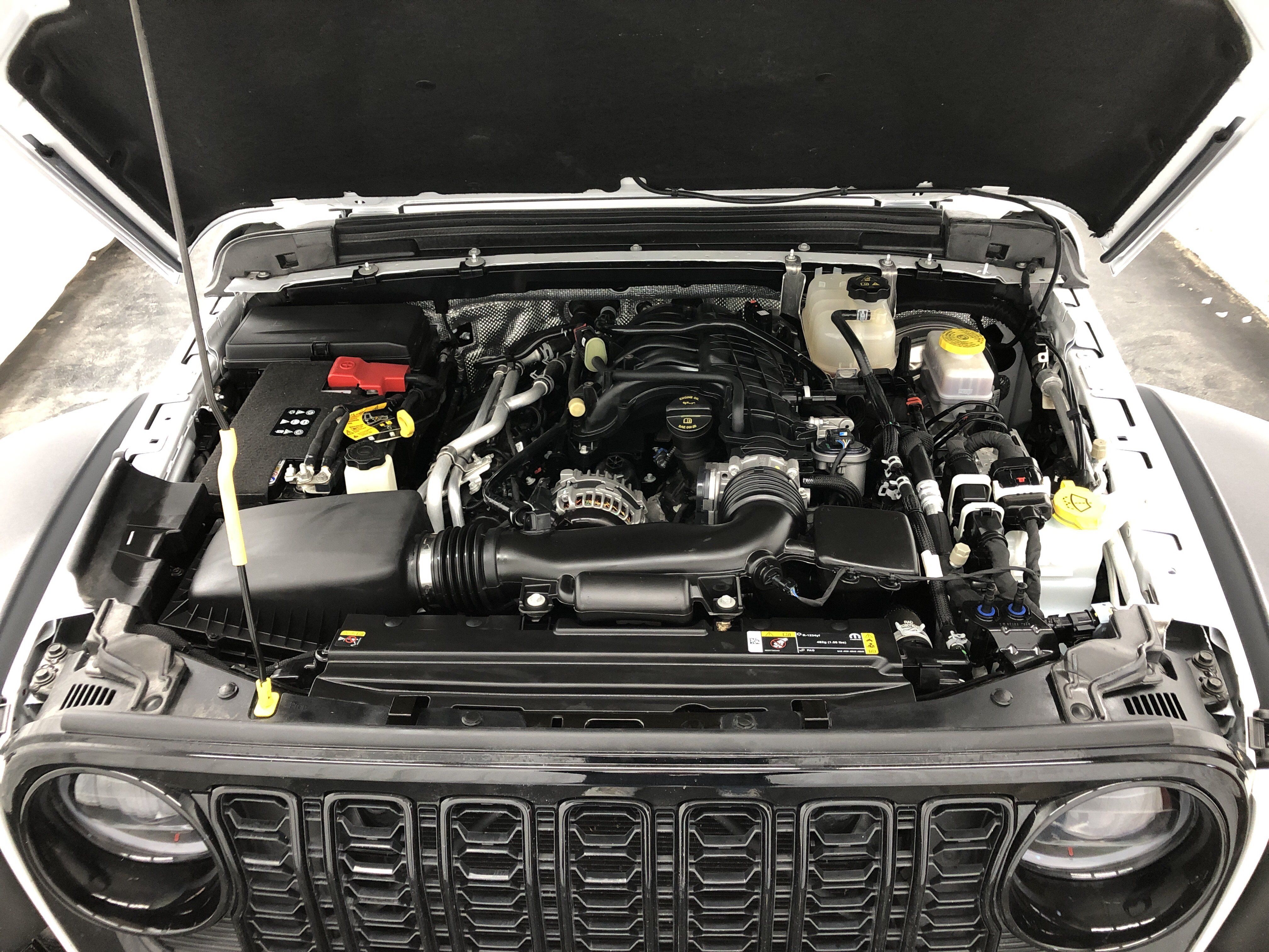 Certified 2024 Jeep Wrangler Unlimited Sport AWD/4WD image 8