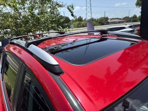 Used 2017 Toyota RAV4 Limited w/ Advanced Technology Package AWD/4WD image 5
