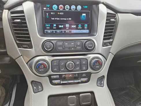 Used 2020 Chevrolet Tahoe LT AWD/4WD image 16