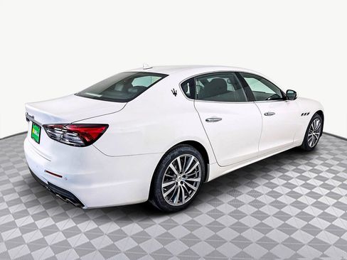 Used 2022 Maserati Quattroporte Modena image 8