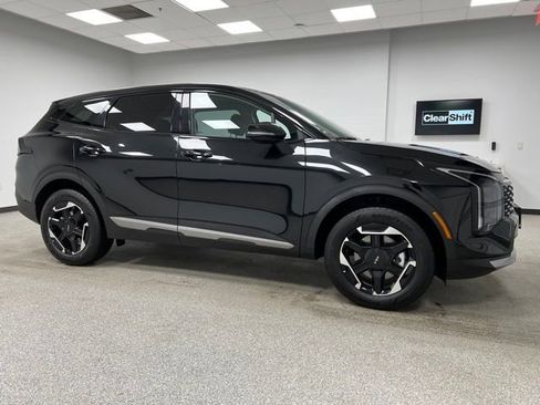 Used 2026 Kia Sportage S AWD/4WD image 2