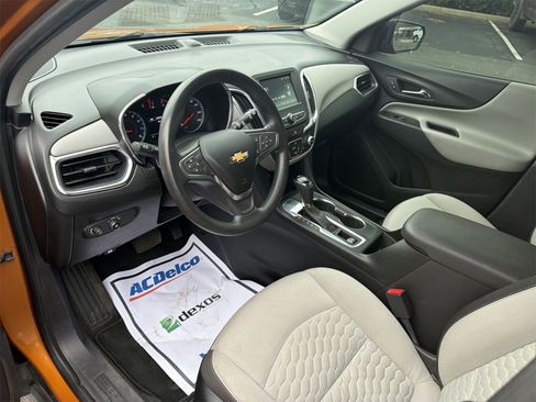 Used 2018 Chevrolet Equinox LS image 10
