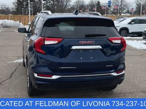 Used 2022 GMC Terrain Denali w/ Denali Premium Package image 7