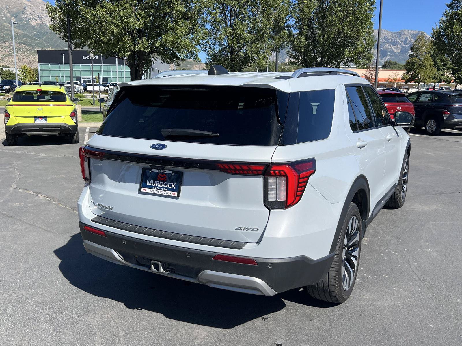 Used 2025 Ford Explorer Platinum w/ LUX Leather Package AWD/4WD image 8