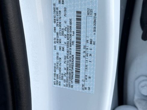 Used 2024 Ford F250 Lariat w/ Sport Appearance Package image 29