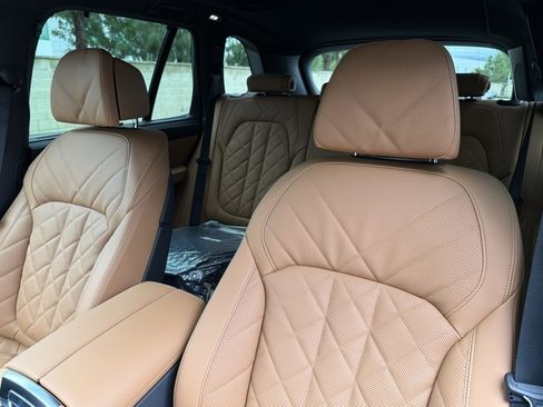 New 2026 BMW X5 xDrive40i w/ Climate Comfort Package image 20