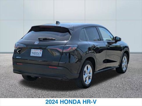 Certified 2024 Honda HR-V LX image 7