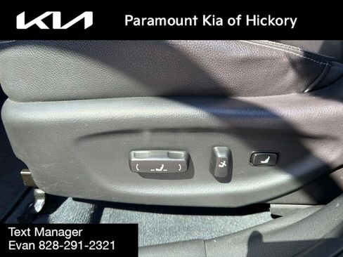 Used 2011 Kia Sorento EX w/ Premium Pkg FWD image 18