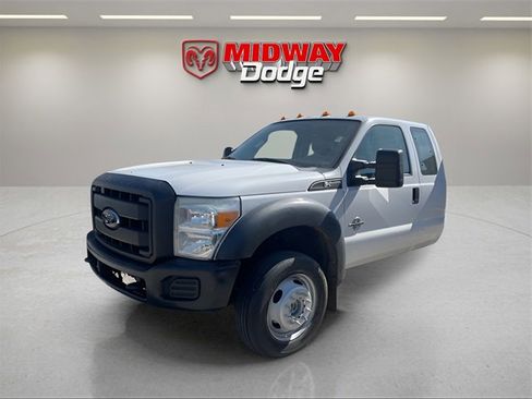 Used 2013 Ford F550 4x4 SuperCab Super Duty w/ Payload Upgrade Pkg image 1