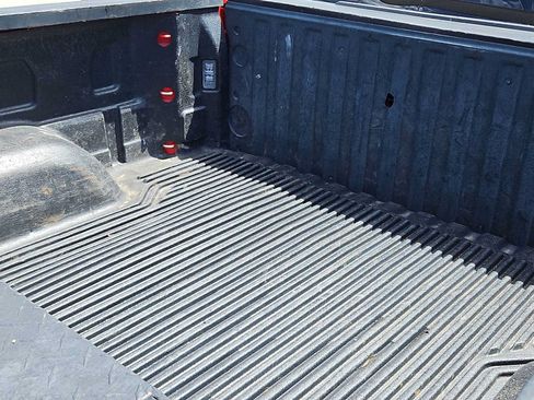 Used 2019 GMC Sierra 1500 4x4 Crew Cab w/ Convenience Package image 23