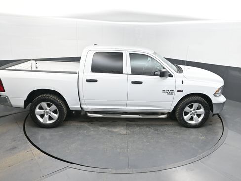 Used 2020 RAM 1500 Tradesman w/ Tradesman SXT Package image 32