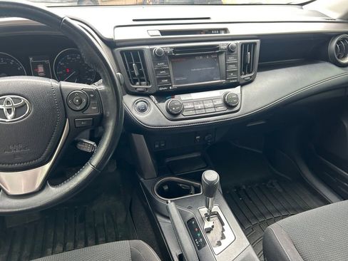 Used 2018 Toyota RAV4 XLE w/ Plus Extra Value Package image 18