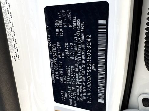 Used 2024 Kia EV9 Land AWD/4WD image 38