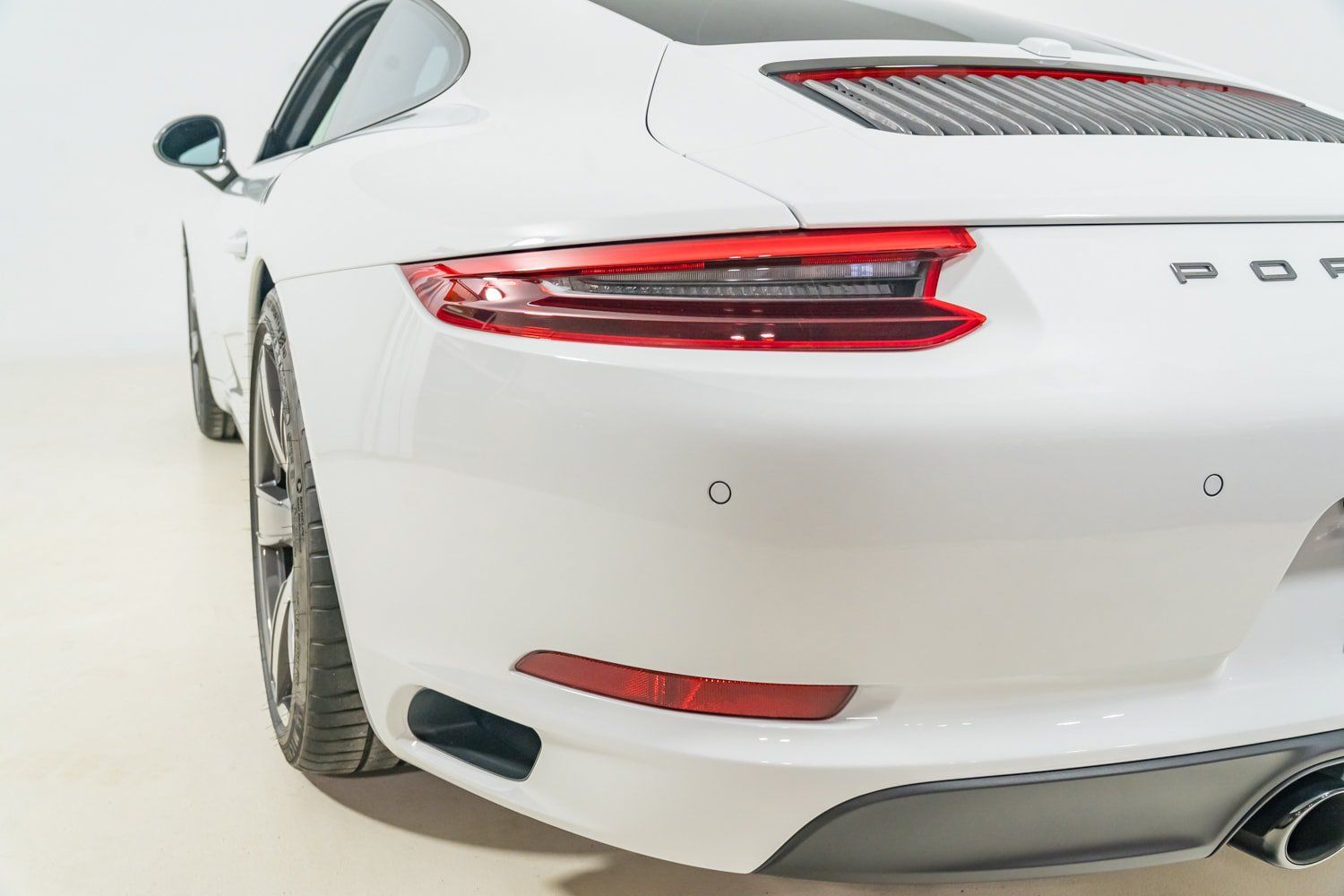 Used 2018 Porsche 911 Carrera T w/ Carrera T Interior Package RWD image 43
