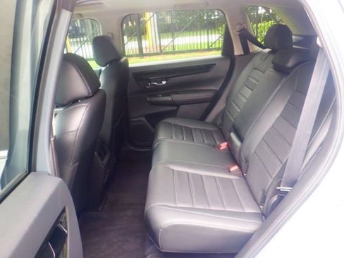 Used 2023 Honda CR-V EX-L image 5