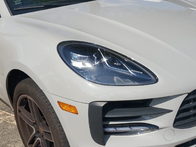 Used 2020 Porsche Macan S AWD/4WD image 4